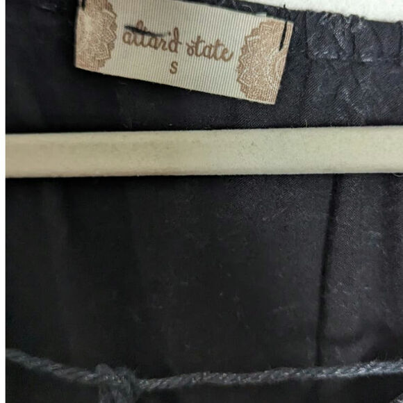 Altar'd State Small Black Off The Shoulder Crochet Knit Flowy Boho Peasant Small - Picture 2 of 7